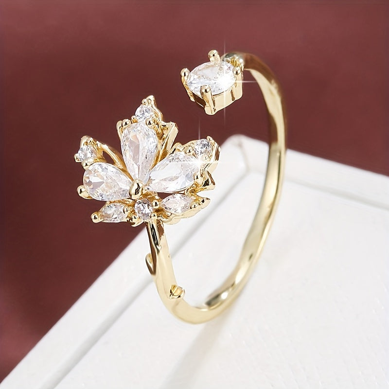 Diseño de hoja de arce elegante anillo para mujeres, cobre con chapado, con circonita cúbica sintética, versátil para uso diario y celebraciones festivas