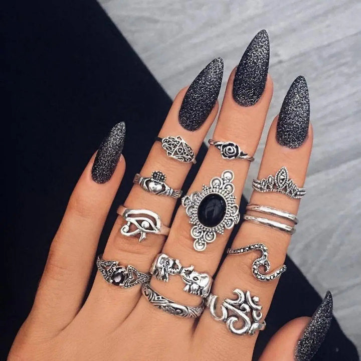 Unique set of 8 to 12 rings